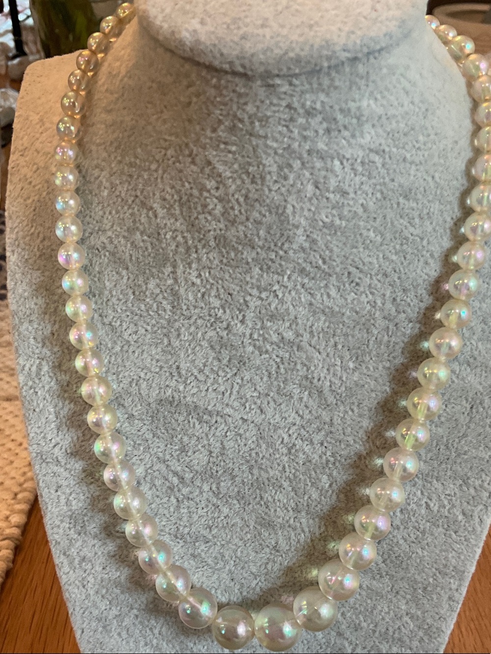 Vintage Iridescent White Beaded Lucite Necklace